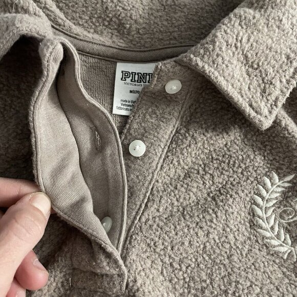 Victorias Secret PINK Fleece Varsity Cropped Sweatshirt Sz M Brown Sherpa Henley - Picture 7 of 14
